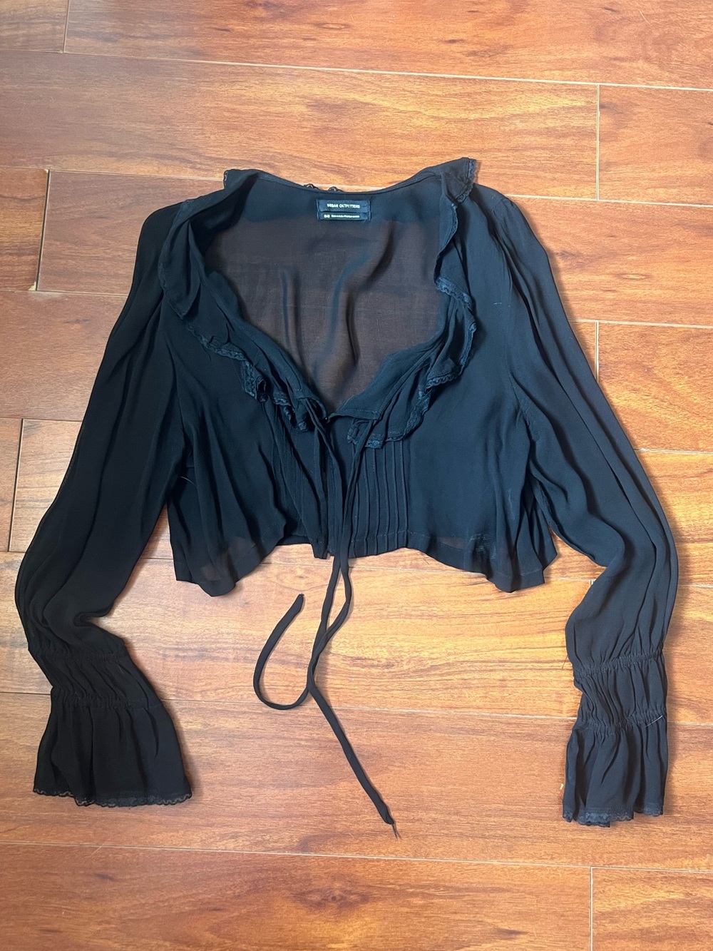 Urban outfitters long sleeve shrug
